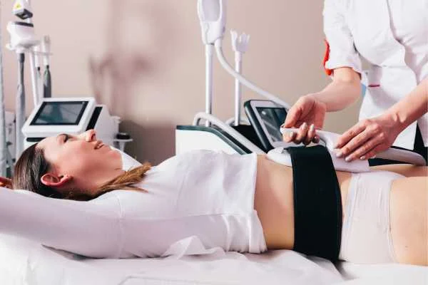 woman having body sculpting to help improve her body image and her mental health Wembley